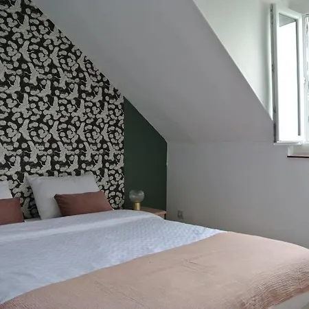 Paris La Defence Versailles Commodites Bus Apartmán *